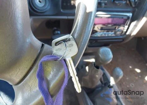 1999 Toyota Tacoma from USA, damaged, VIN 4TAPM62N9XZ527714